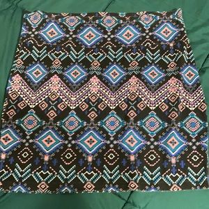 Size XL Charlotte Russe mini skirt  geometric print